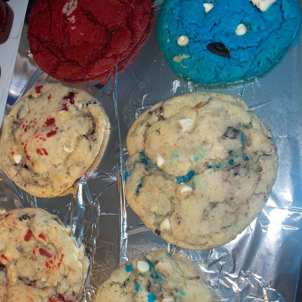 6 cookies